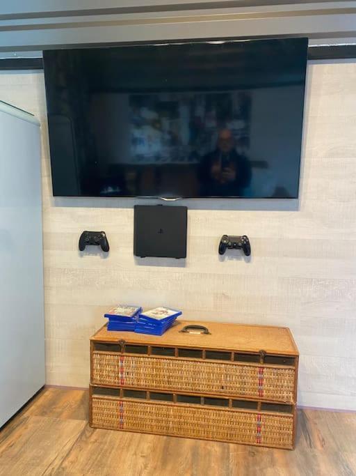 Gleis 2, Waggon Mit Ofen, Optional Mit Whirlpool Und Sauna Кроненбург Экстерьер фото