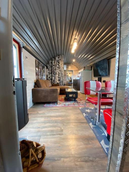 Gleis 2, Waggon Mit Ofen, Optional Mit Whirlpool Und Sauna Кроненбург Экстерьер фото